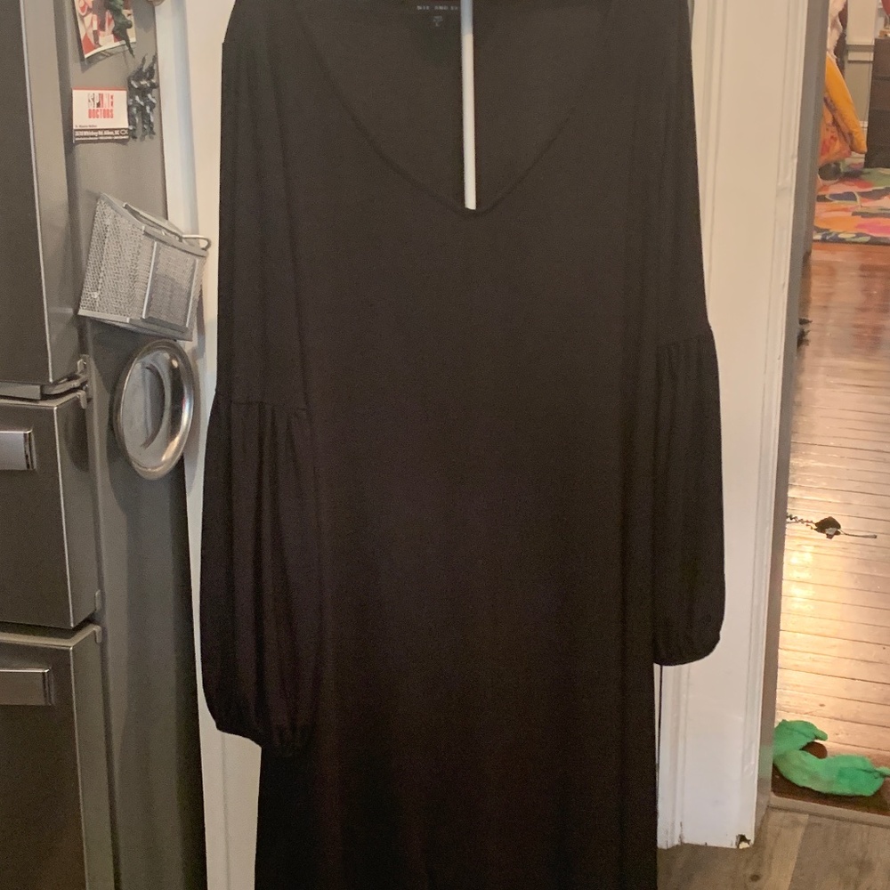 Nik‎ and Nash balloon sleeve dress. Worn once.